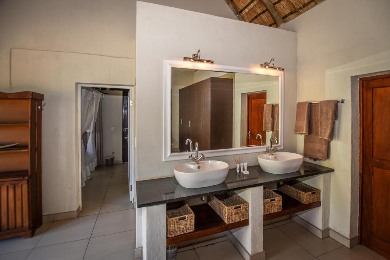 Leopard'S Lair Bush Lodge 侯斯普瑞特 外观 照片