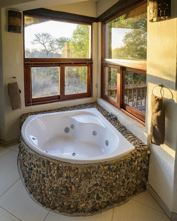 Leopard'S Lair Bush Lodge 侯斯普瑞特 外观 照片